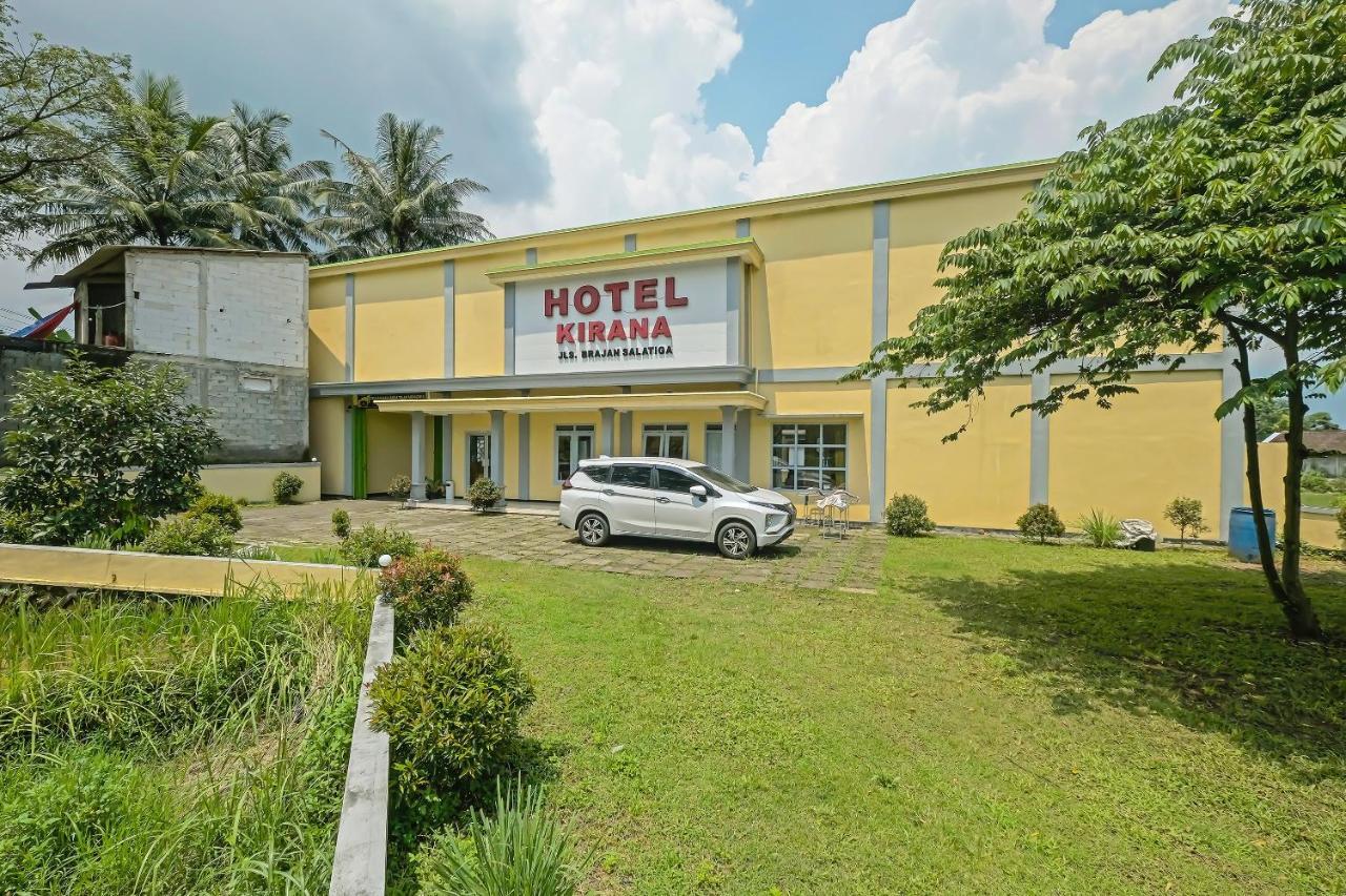 Oyo 92483 Hotel Kirana Salatiga Exterior foto